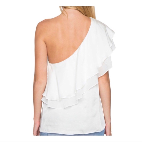 Willow & Clay One Shoulder Ruffle Top White Beads - Picture 2 of 6